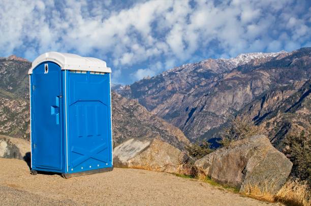 Portable Toilet Options We Offer in Dilkon, AZ